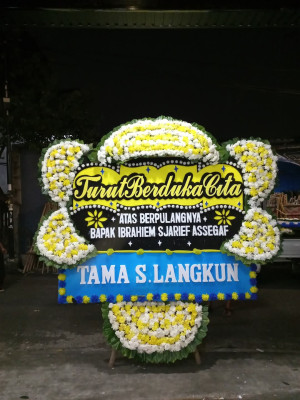 Papan Bunga Duka di Payobasung